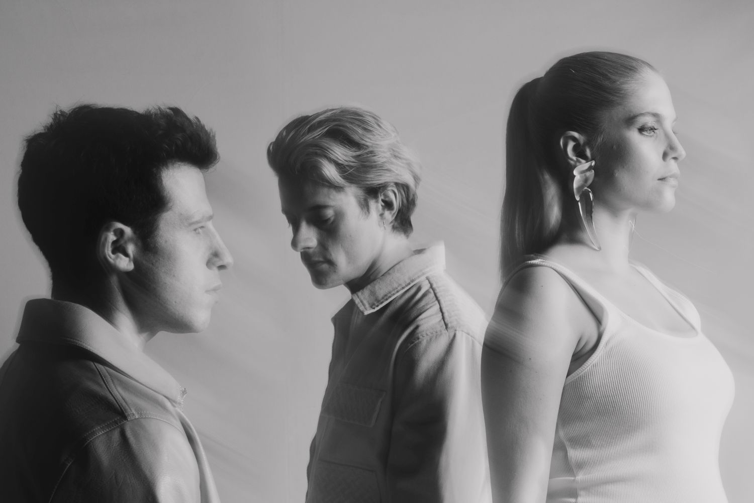 “House” è il nuovo singolo del trio britannico indie pop London Grammar