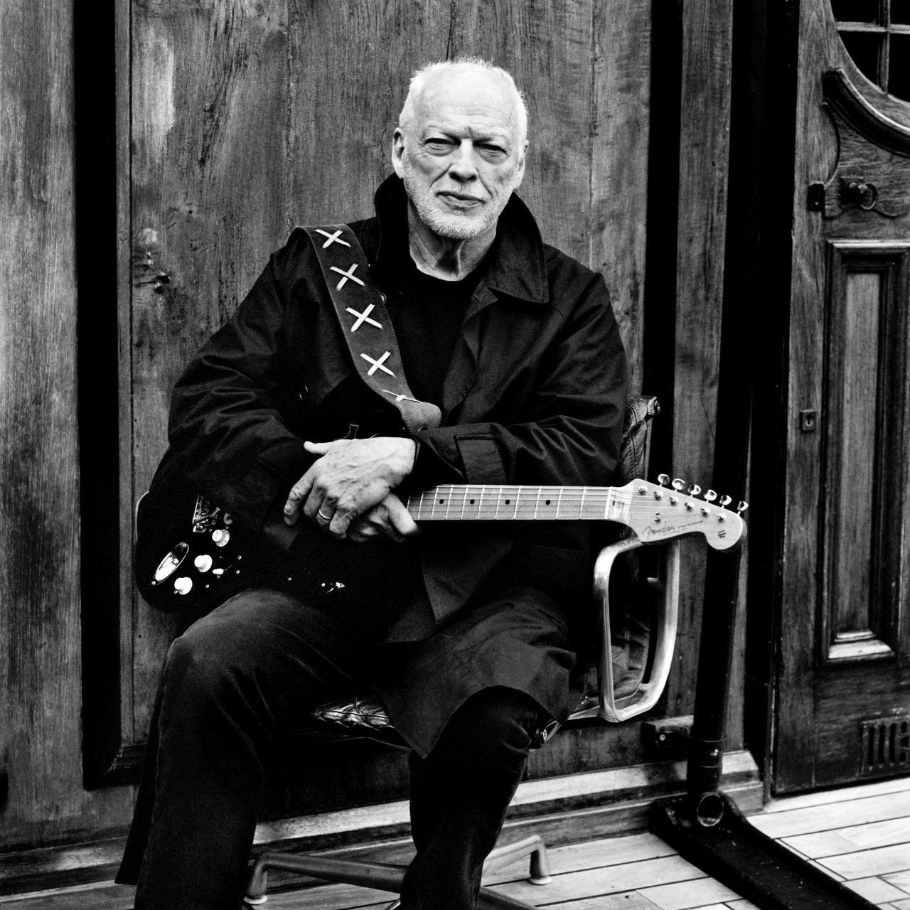 David Gilmour, tutto quello che c’è da sapere sull’uscita di Luck and Strange e il tour