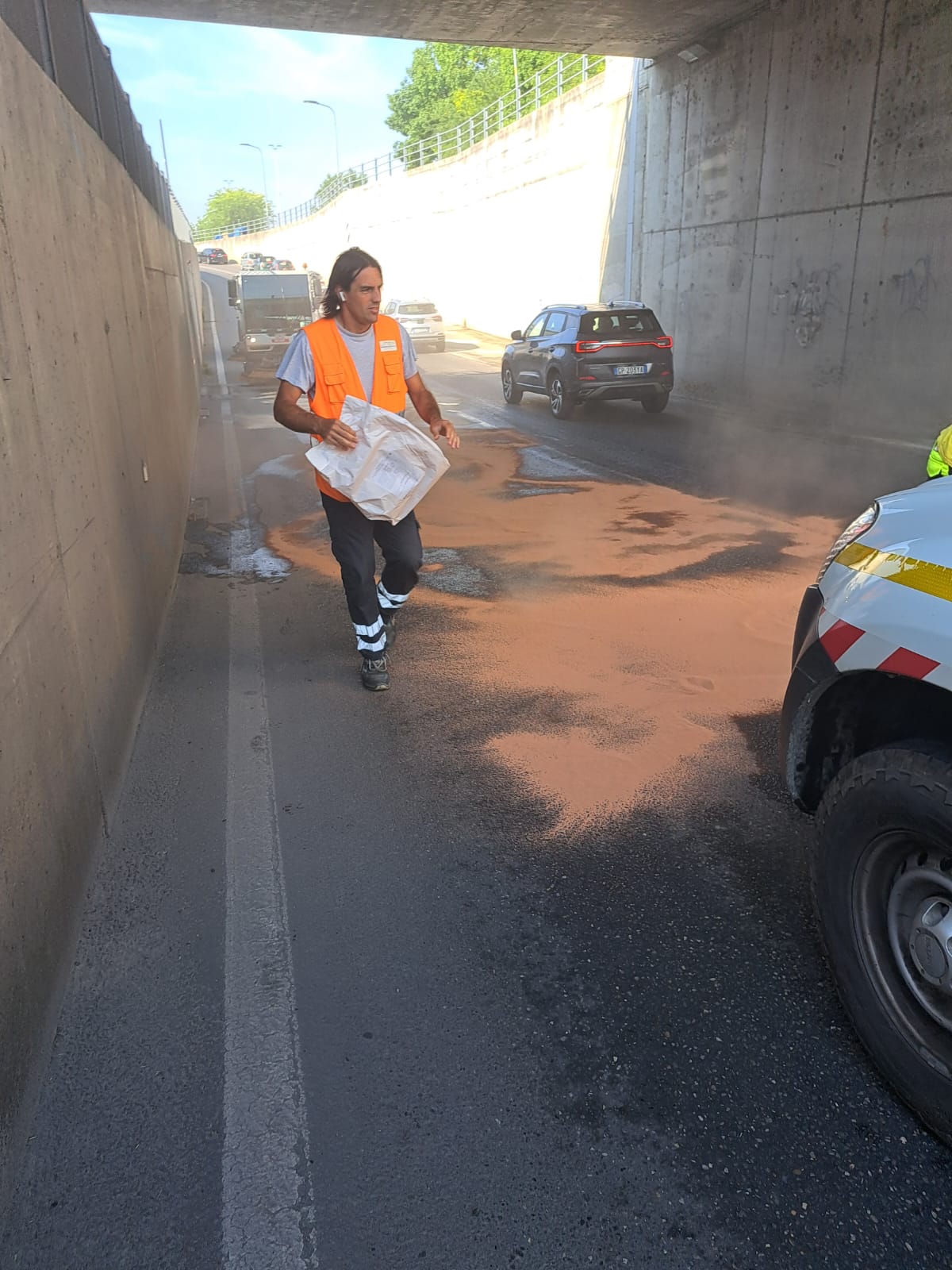 Il sottopasso che collega Viale Gaeta e Via Caravaggio è stato riaperto al traffico