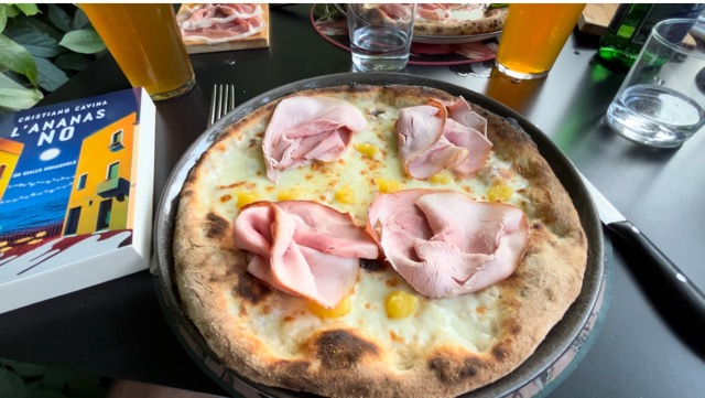 L’Ananas no? Invece sì! Degustate la pizza del mese dell’Anima Romita: si aprirà un mondo nuovo!