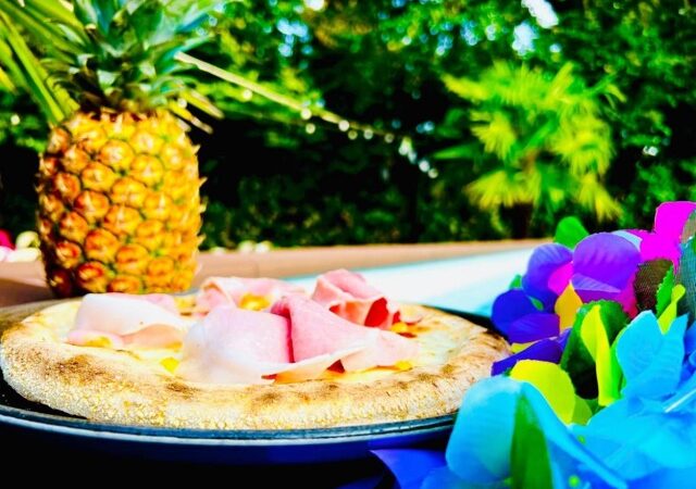Clamoroso alla Pizzeria Contemporanea Anima Romita di Crema: la pizza all’Ananas provoca, intriga e piace
